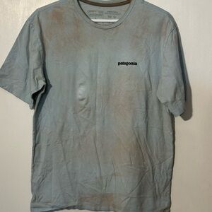 Patagonia Men's Blue T-Shirt size small - organic cotton